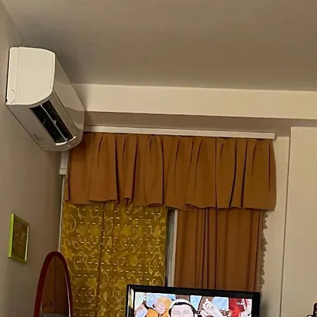 Durres-apartament Appartamento